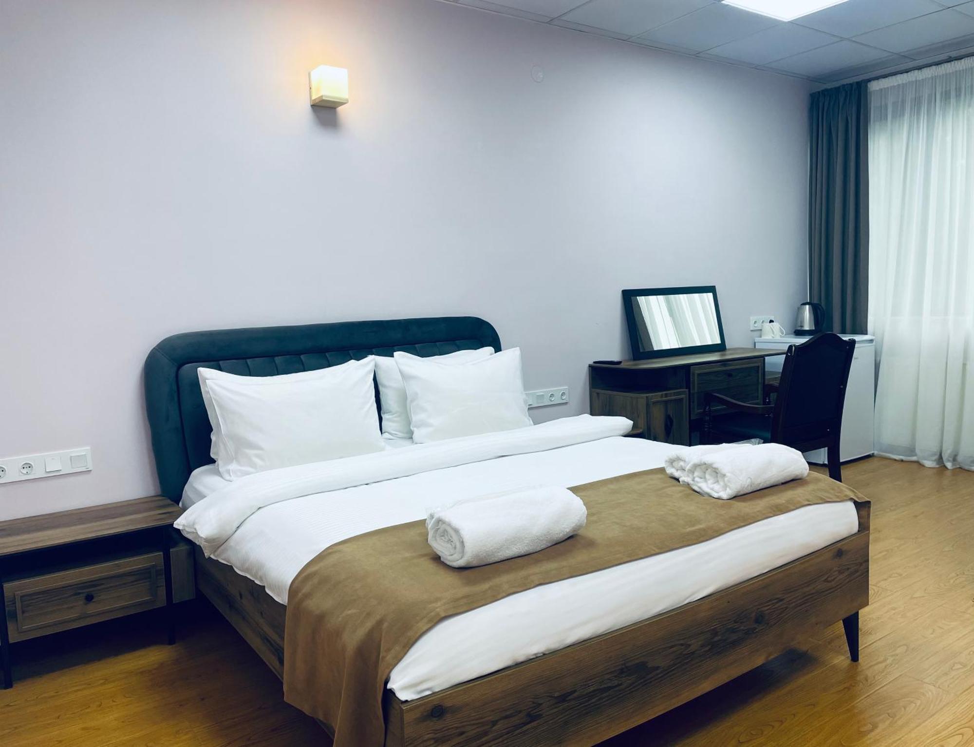 Hotel Four Seasons Тбилиси Экстерьер фото